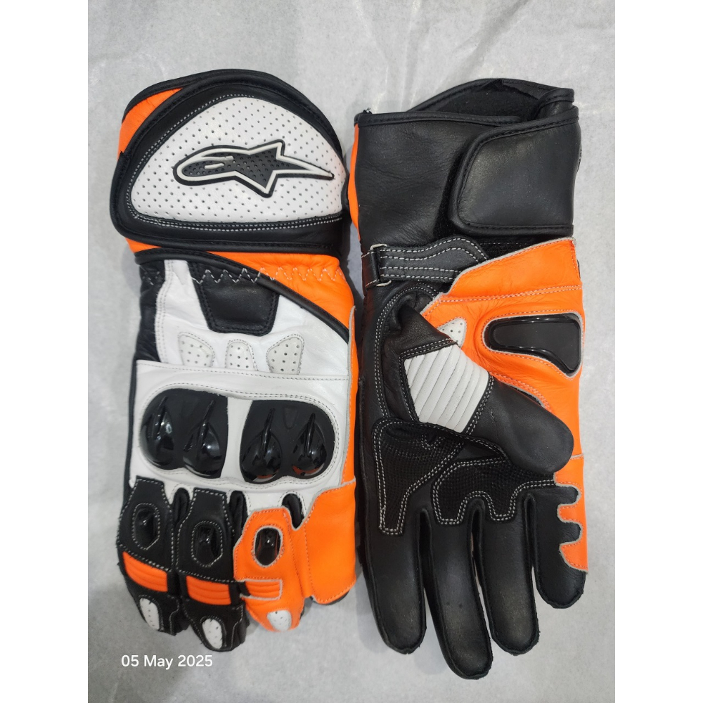 Bakim Forge Motorcycle Gloves Article # 1006